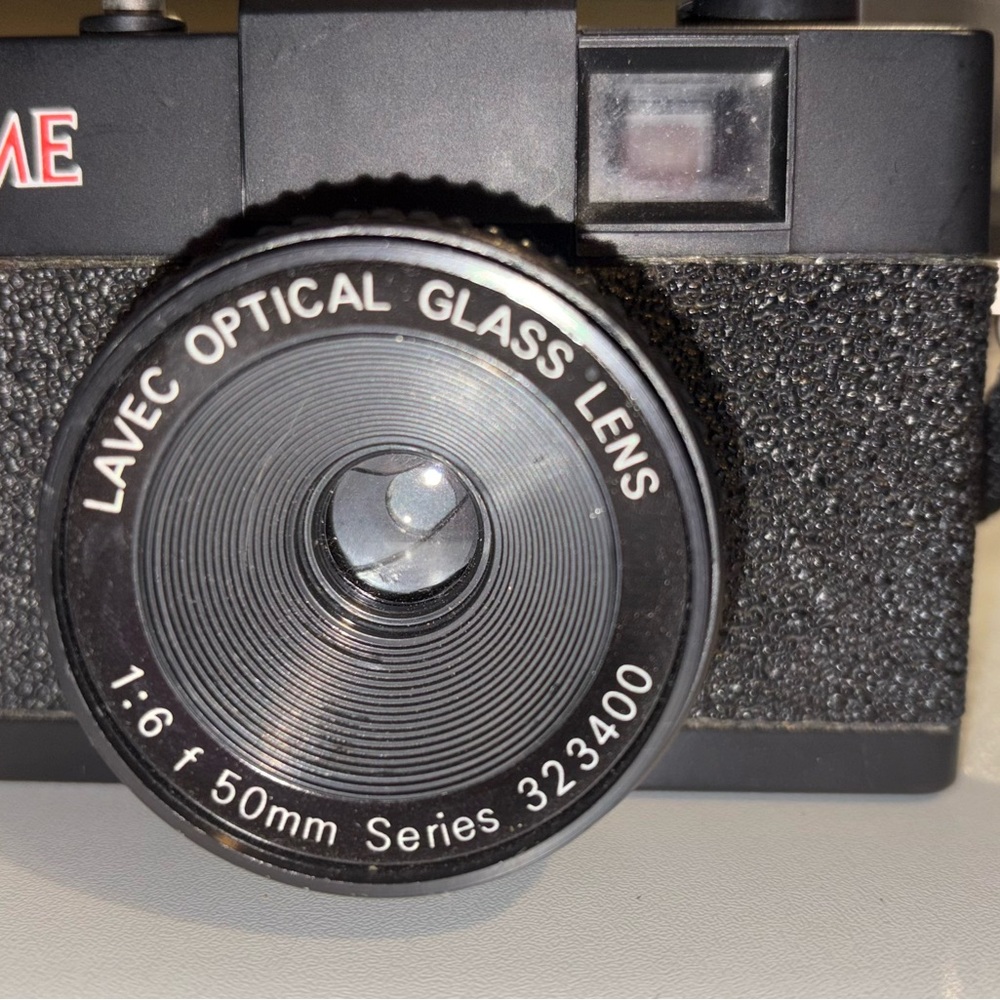 TIME Black Optical Glass Lens Camera
